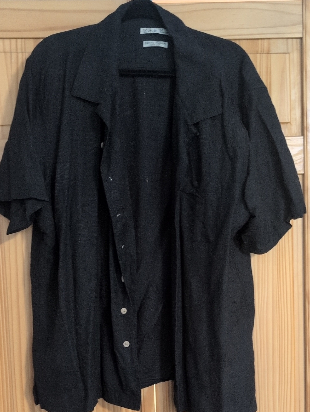 Men's Black Short-Sleeve Lightweight Silk Shirt
